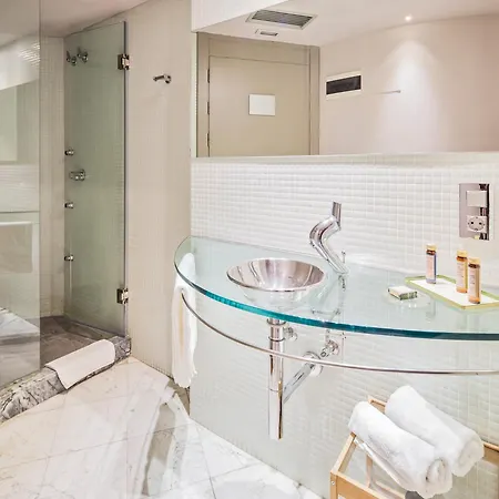 Nature Hotell 4*