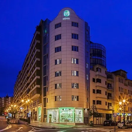Hotell Nature Oviedo