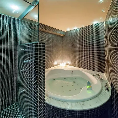 奥维多自然酒店 4* 奥维耶多