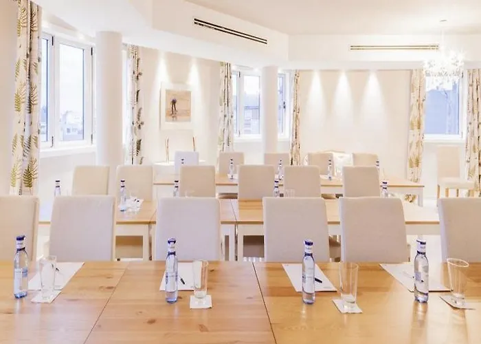 Nature Hotel Oviédo